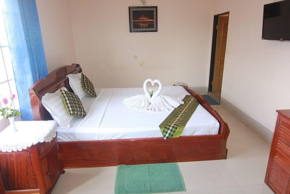 Siem Reap Riverside Hotel Bagian luar foto