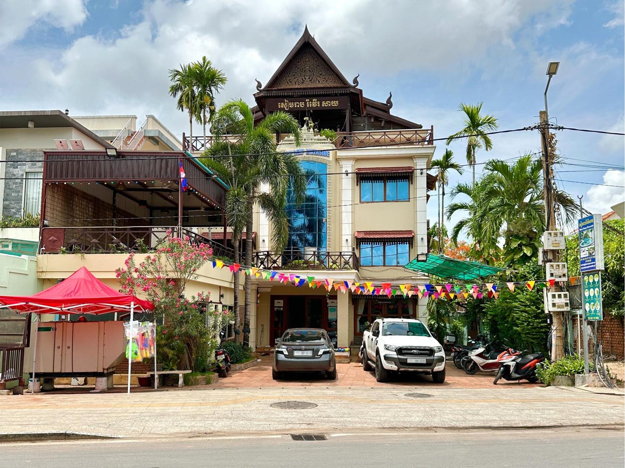 Siem Reap Riverside Hotel Bagian luar foto