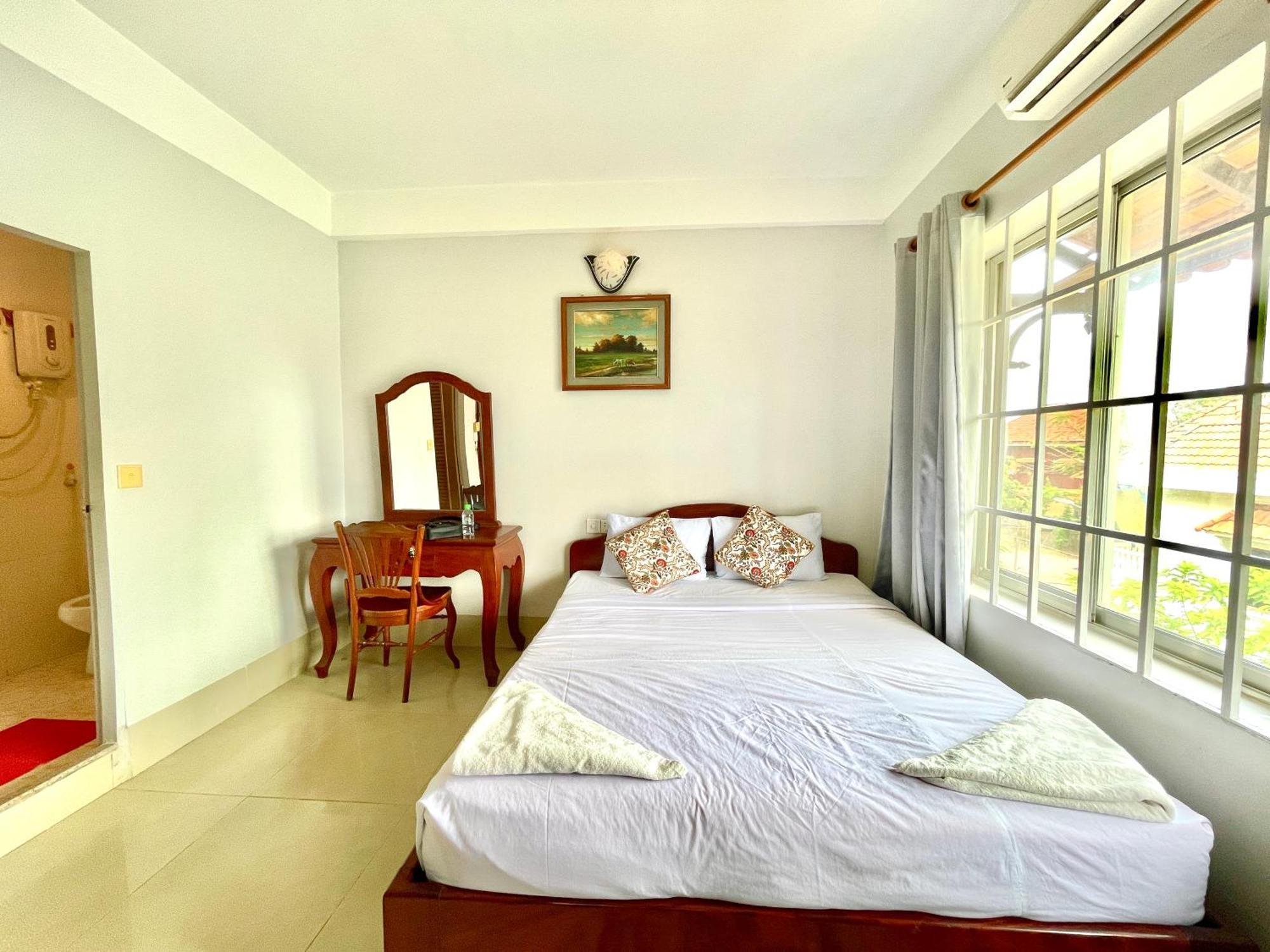 Siem Reap Riverside Hotel Bagian luar foto