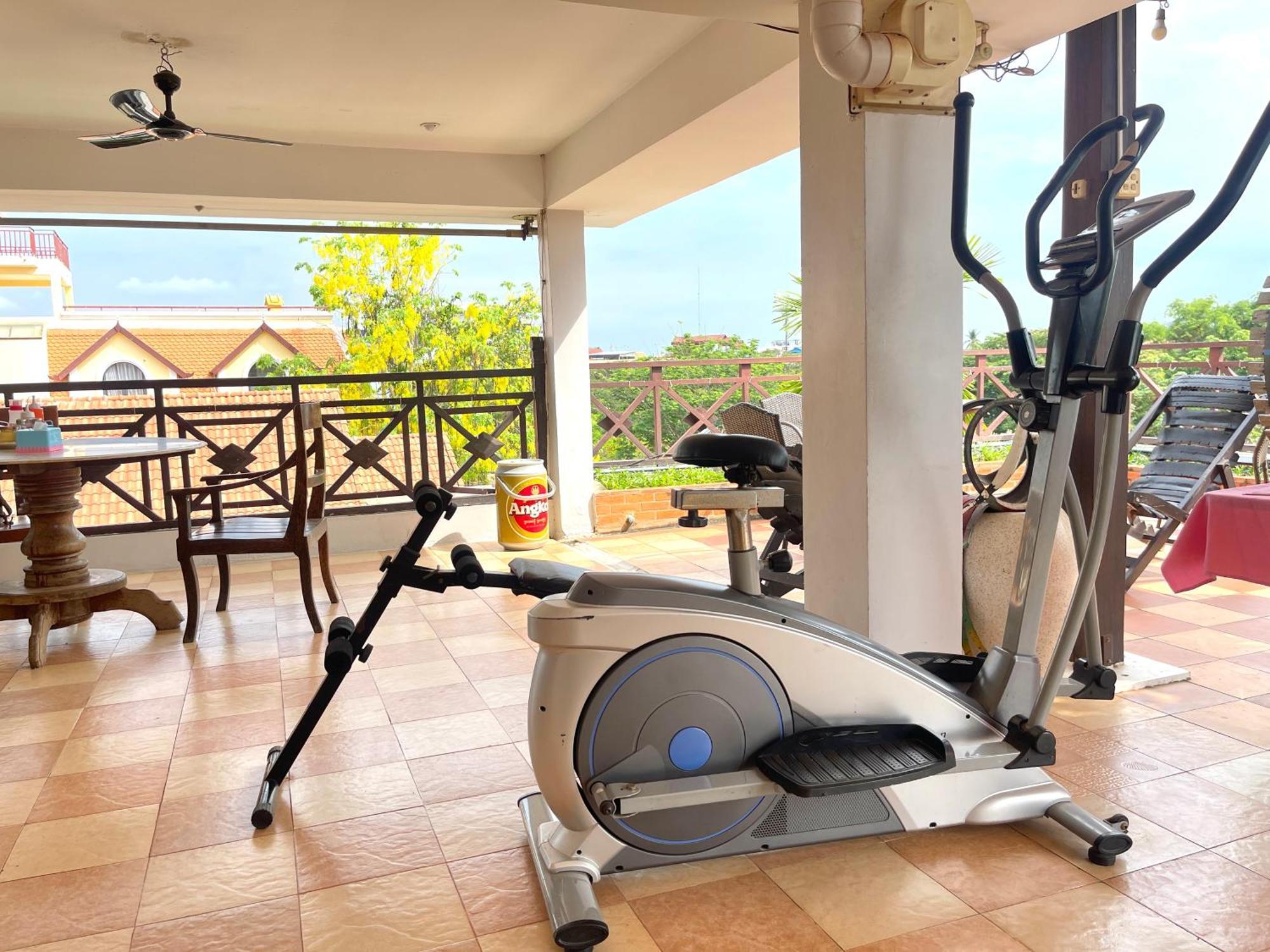 Siem Reap Riverside Hotel Bagian luar foto