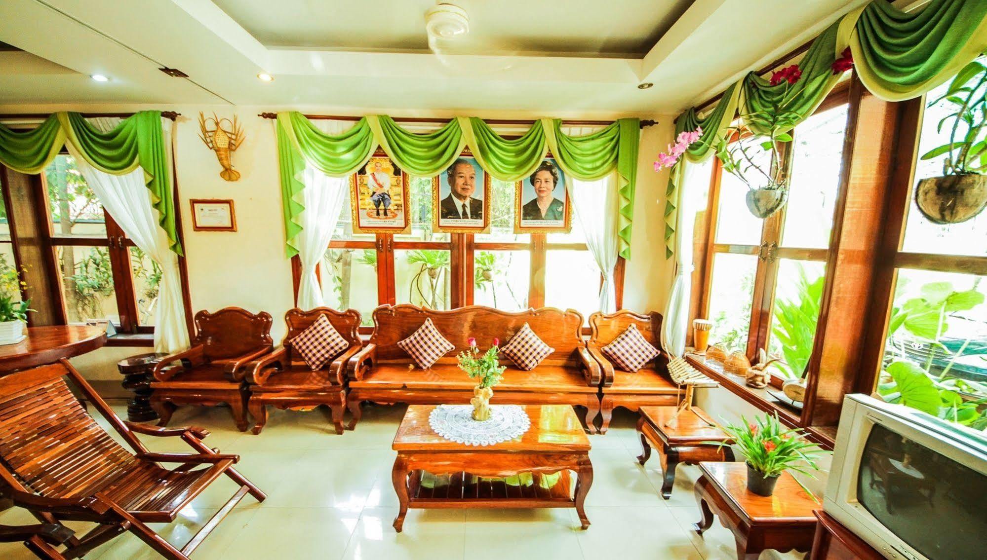 Siem Reap Riverside Hotel Bagian luar foto